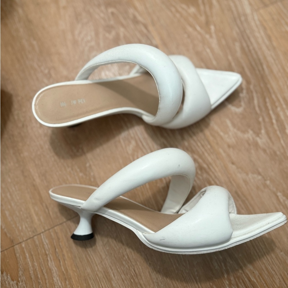 JW PEI White Women's Heels